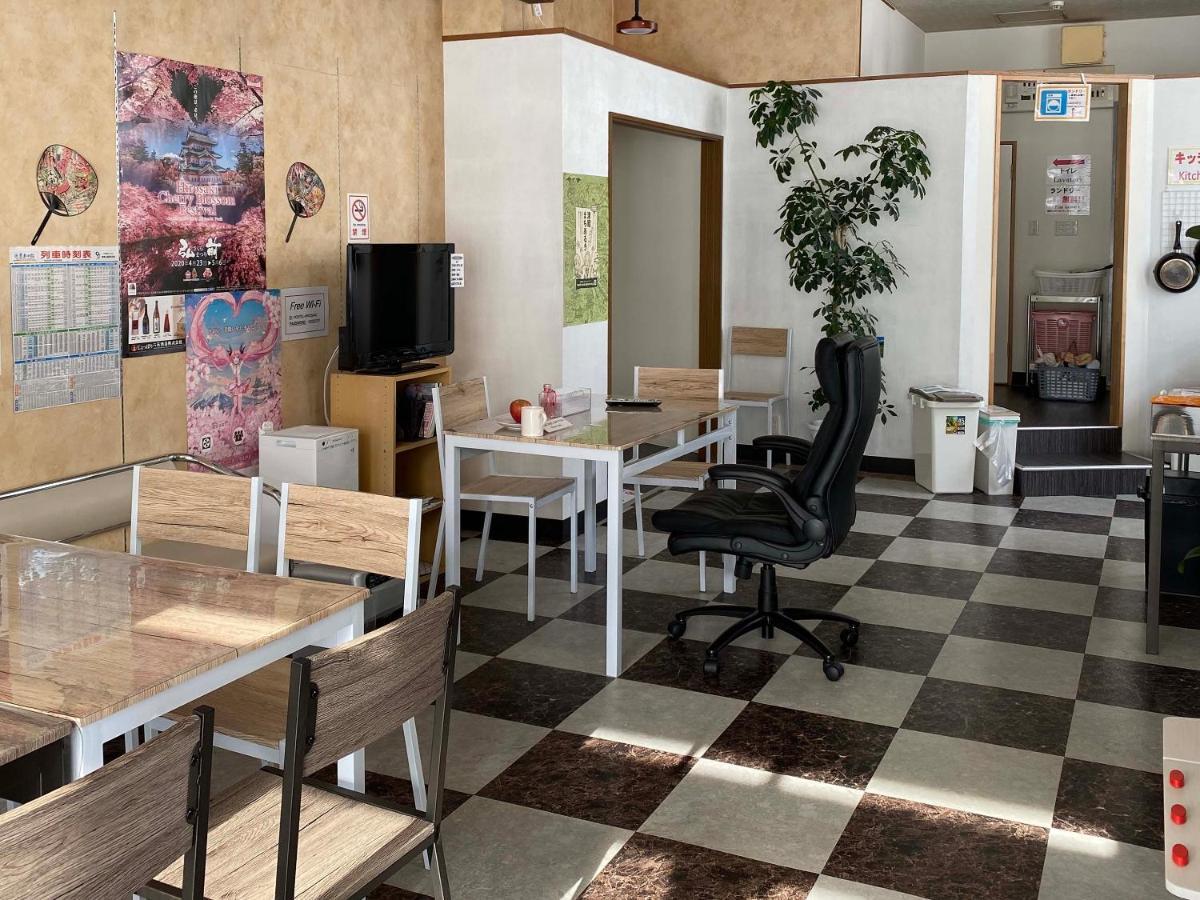 Hostel Хіросакі Екстер'єр фото
